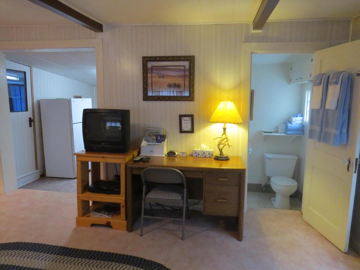 The Pines Country Inn Newcastle 외부 사진