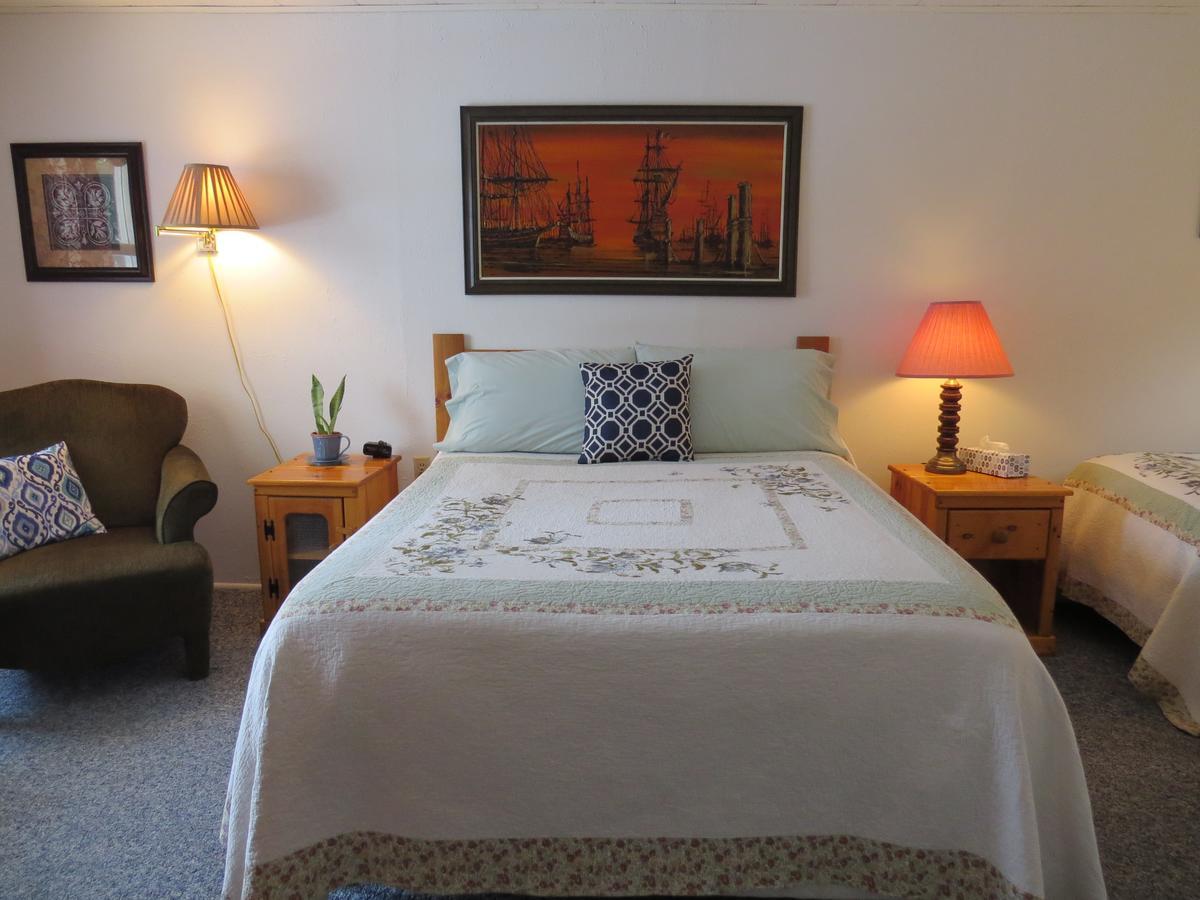 The Pines Country Inn Newcastle 외부 사진