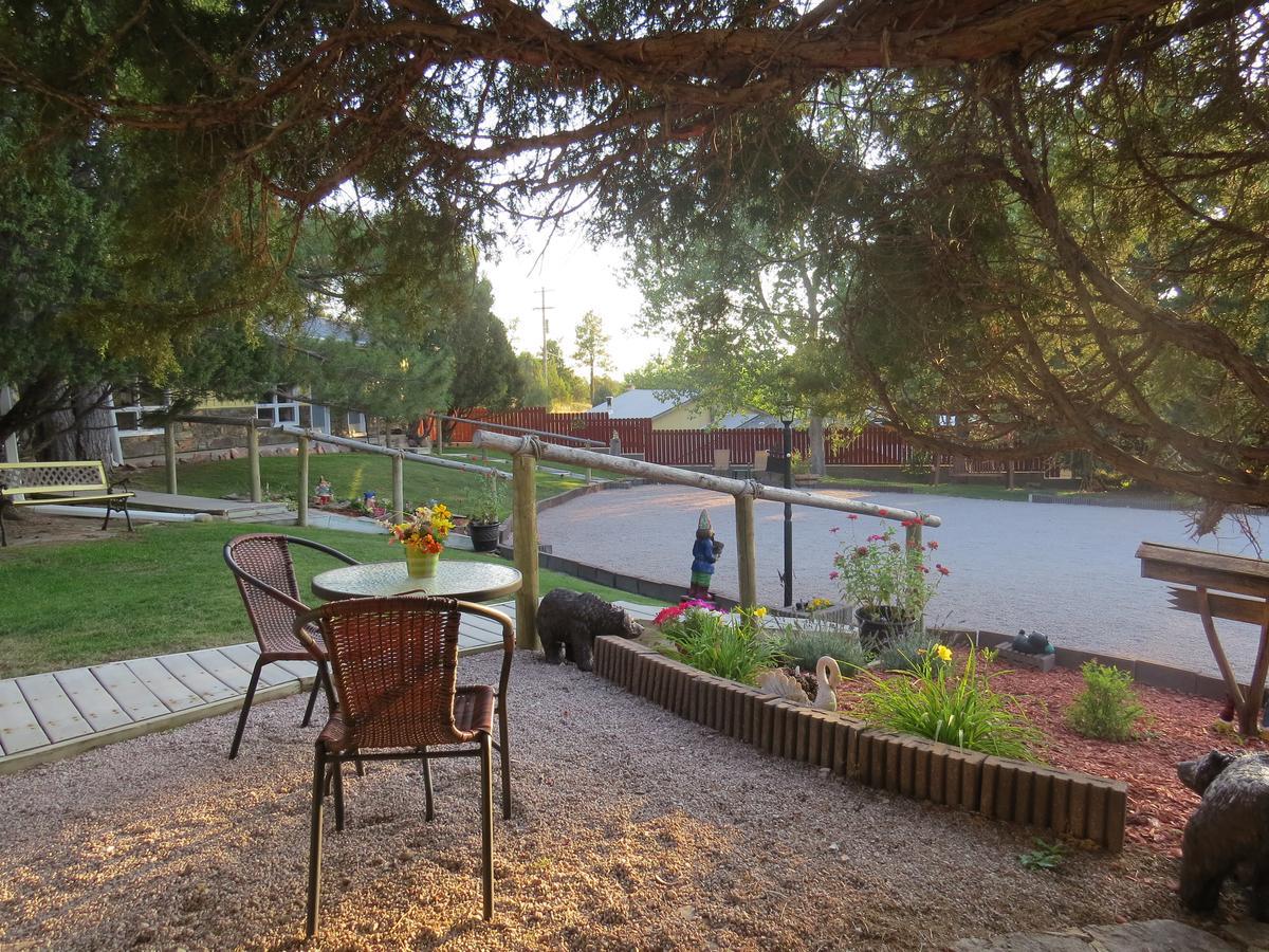 The Pines Country Inn Newcastle 외부 사진